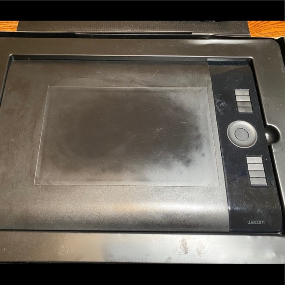 Used Wacom Intuos 4 PTK-640 - Picture 3 of 6